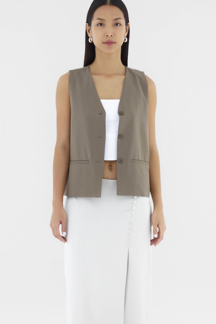 Women The Editor's Market Tops | Vemeryn Waistcoat Umber