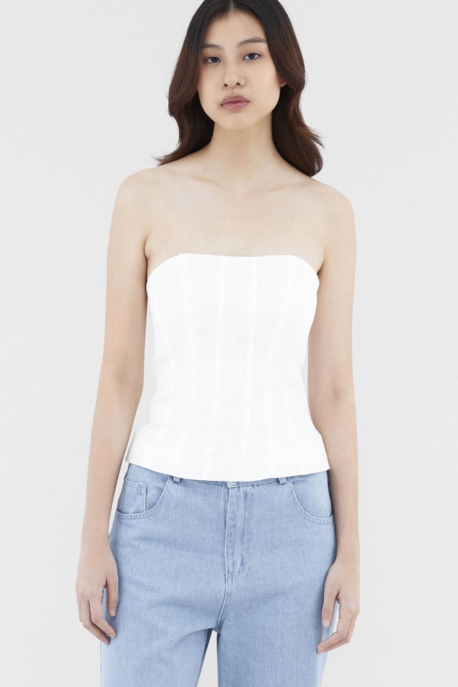 Women The Editor's Market Tops | Kysteria Linen Tube Top White