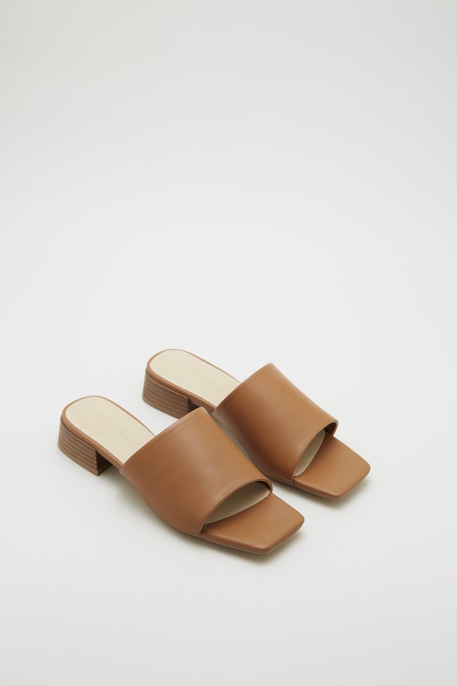 Women The Editor's Market Flats | Rhea Block Heel Slides Nectar