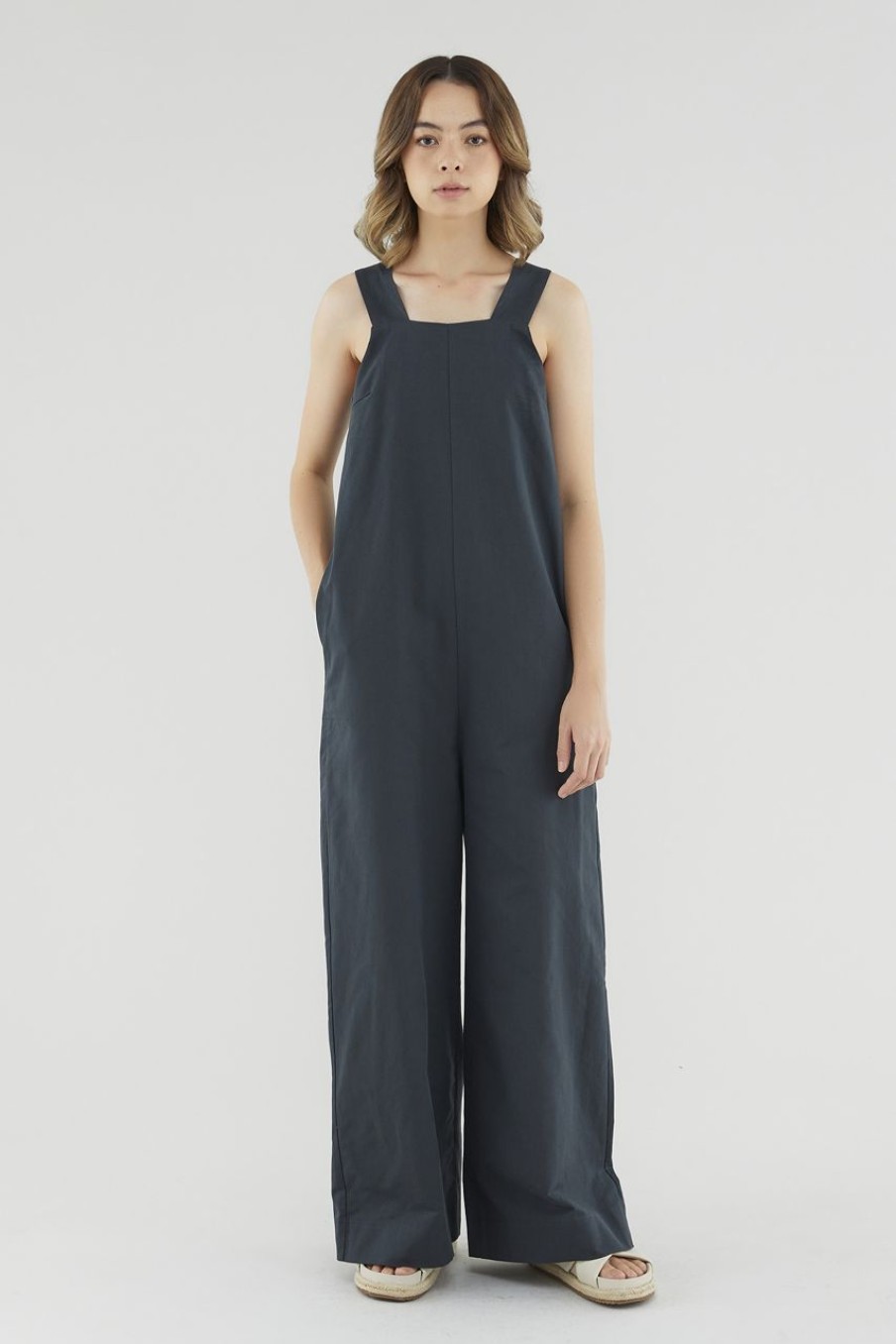 Women The Editor's Market Jumpsuits | Javiera Back Cut-Out Jumpsuit Charcoal