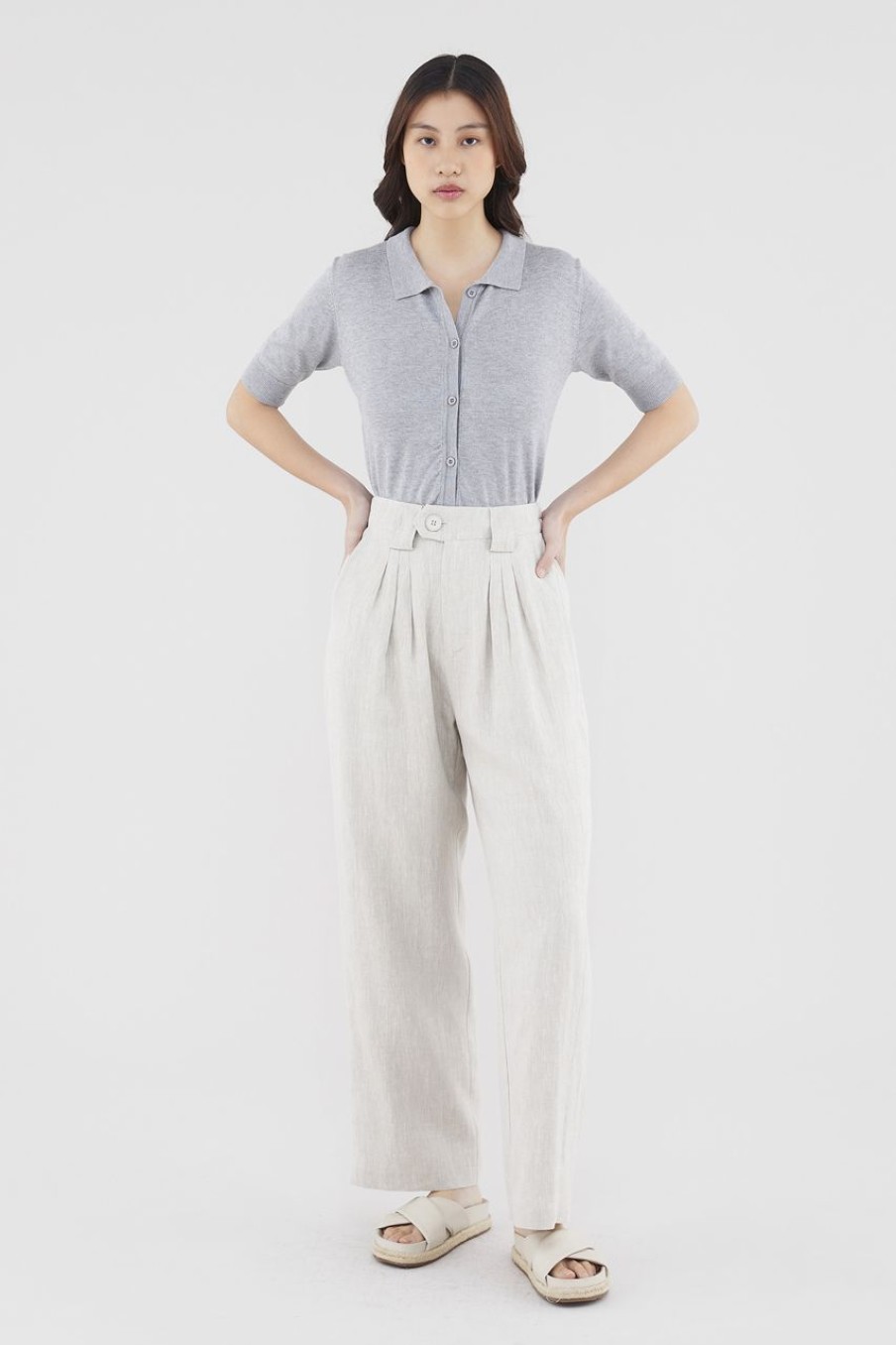 Women The Editor's Market Pants | Valeria Linen Pleated Pants Sand