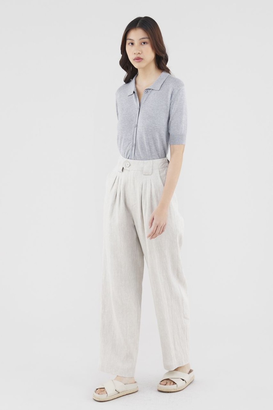 Women The Editor's Market Pants | Valeria Linen Pleated Pants Sand