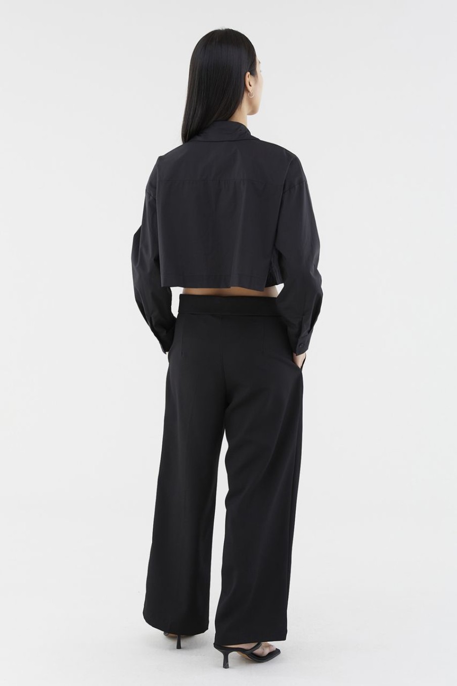 Women The Editor's Market Tops | Casavie Crop Shirt Black