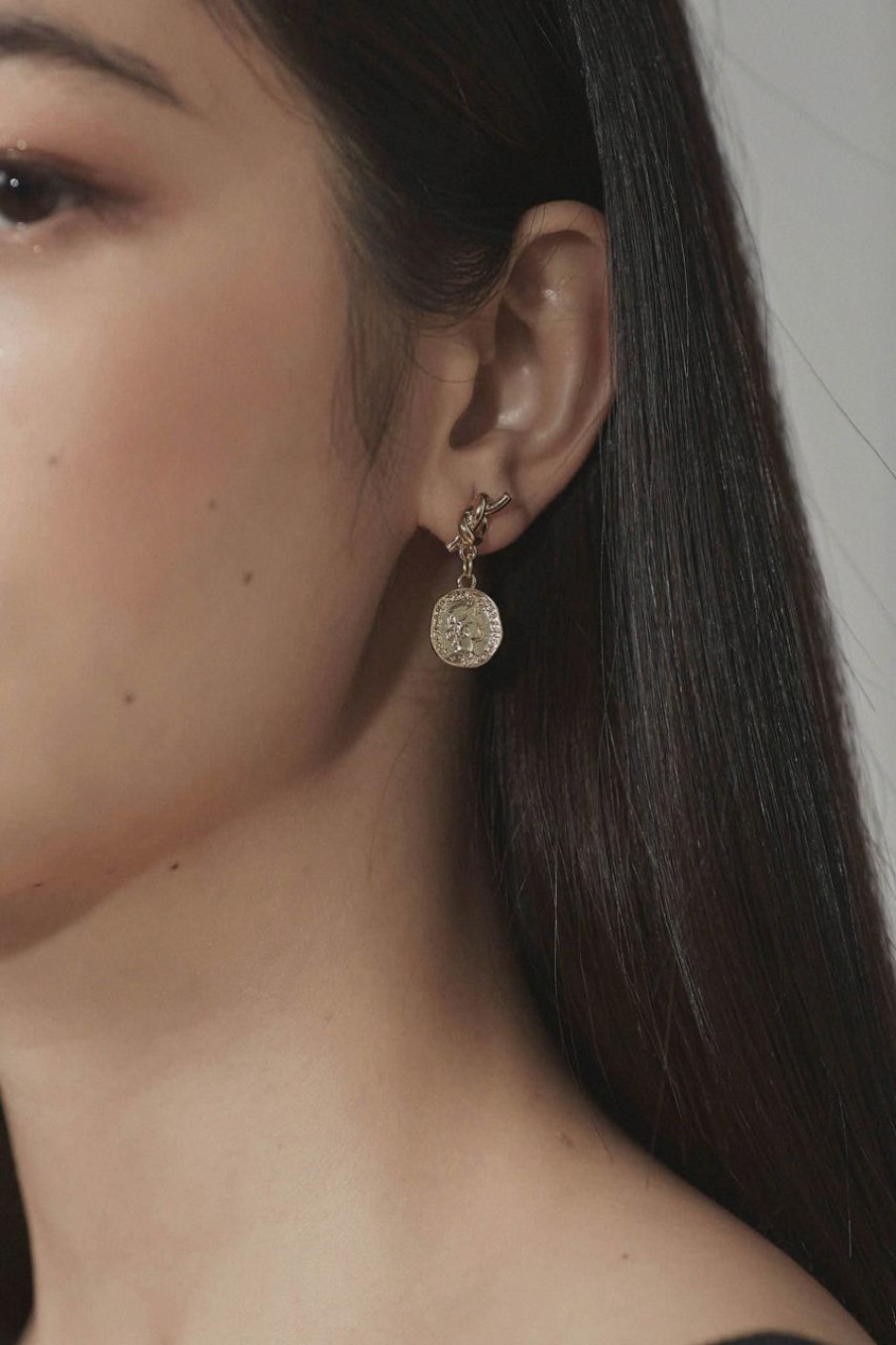 Women Ashley & Co Earrings | Ashley Earrings Gold