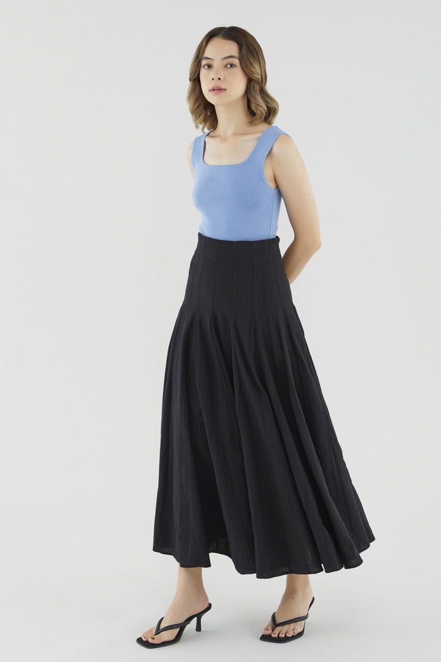 Women The Editor's Market Skirts | Larrisa Fluted Skirt Black