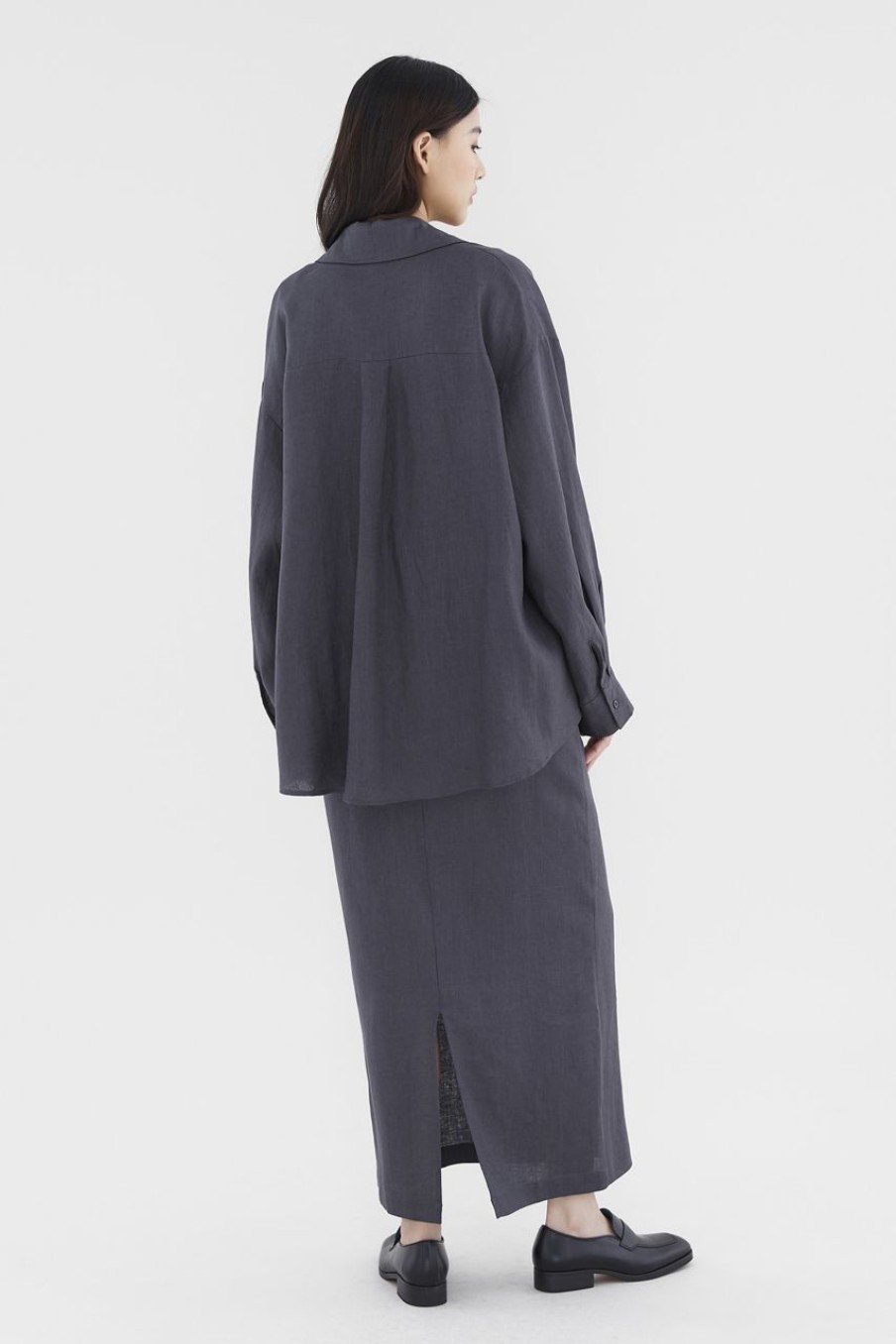 Women The Editor's Market Tops | Malitta Linen Oversized Shirt Liquorice