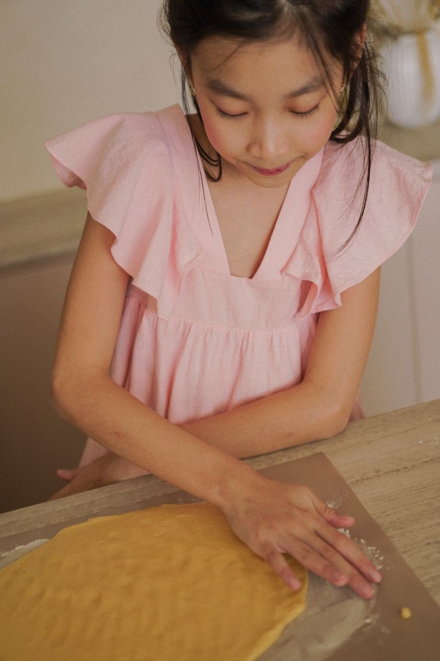 Kids Evryday Studios | Ruffled Sleeve Bow-Tie Dress Peach