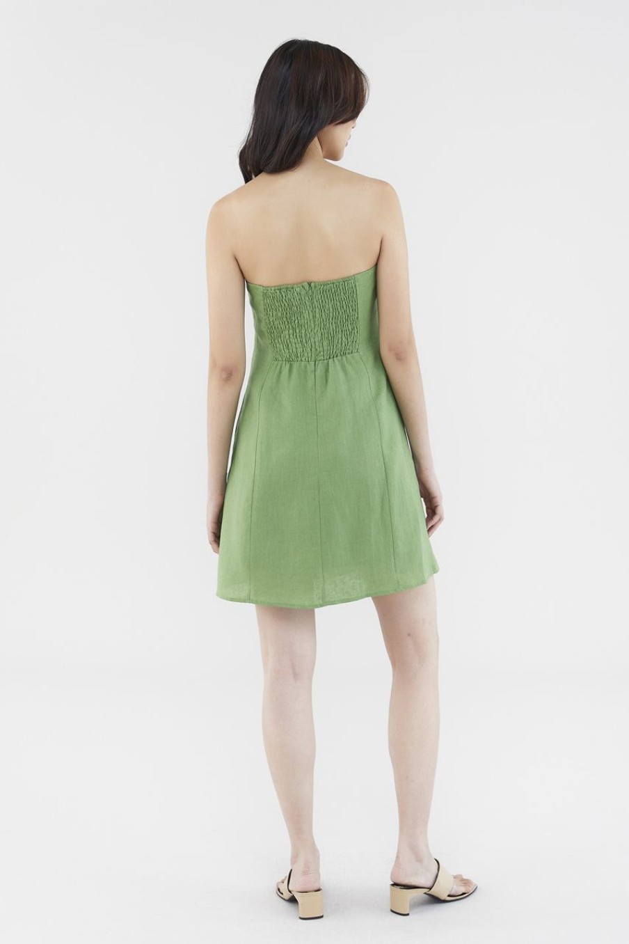 Women The Editor's Market Dresses | Margot Linen Tube Dress Matcha