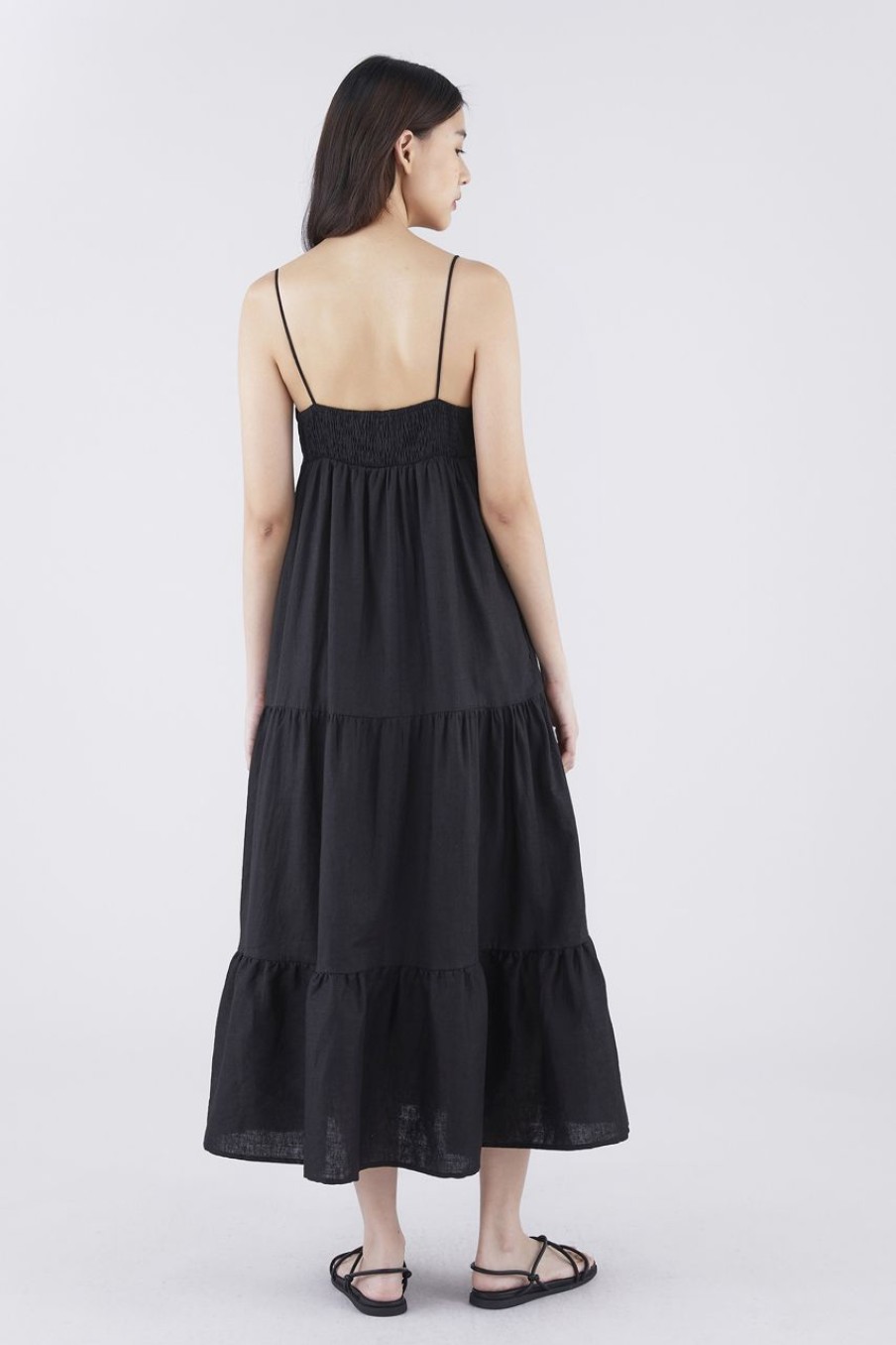 Women The Editor's Market Dresses | Rorie Linen Tiered Dress Black