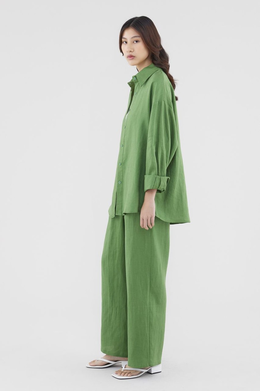 Women The Editor's Market Tops | Malitta Linen Oversized Shirt Matcha