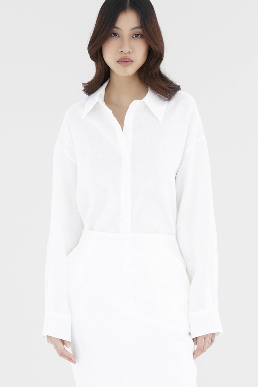 Women The Editor's Market Tops | Malitta Linen Oversized Shirt White