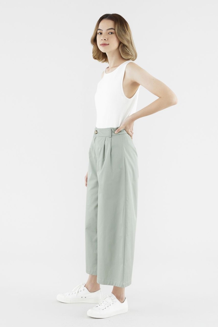 Women The Editor's Market Pants | Yuliya Wide-Leg Pants Chalk Green