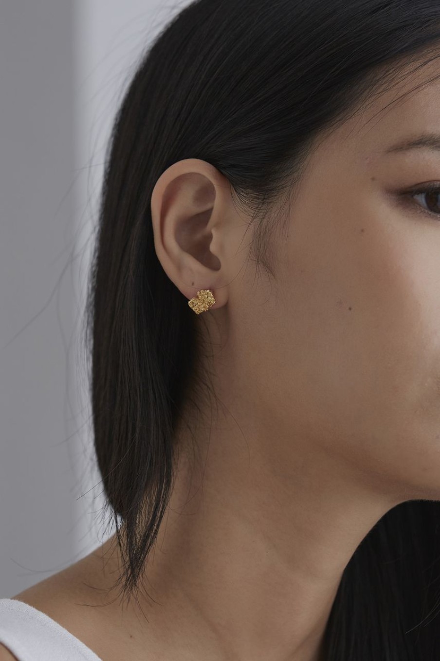 Women Afterall Earrings | Rena Ear Studs Matte Gold