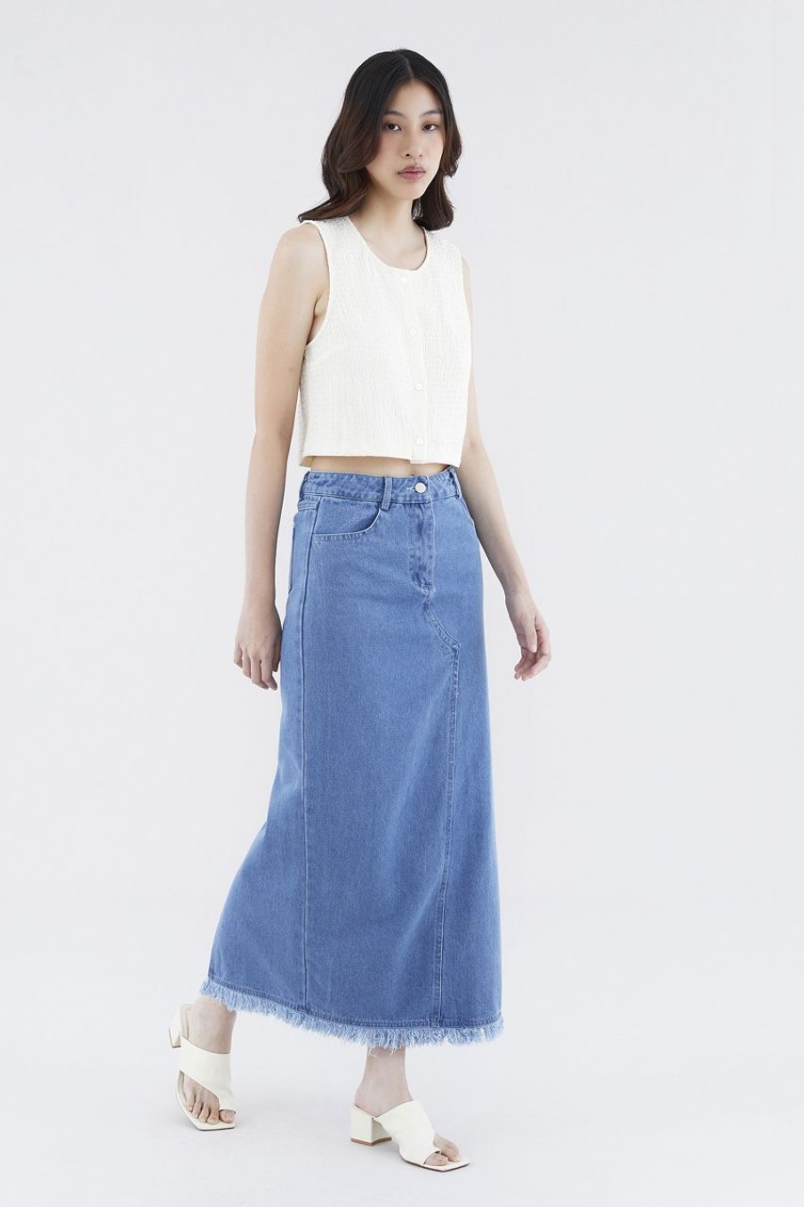 Women The Editor's Market Tops | Judave Button-Down Top Almond