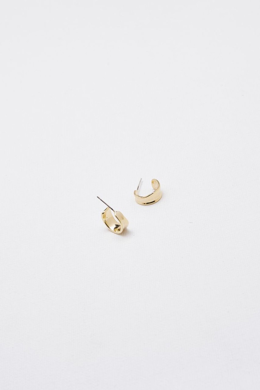 Women Afterall Earrings | Neve Hoop Earrings Gold