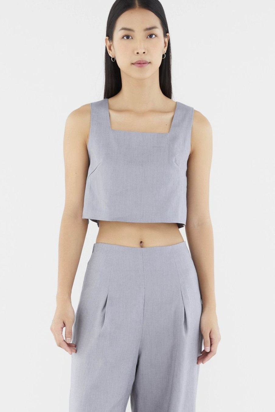 Women The Editor's Market Tops | Gwenivere Linen Square Neck Top Dove