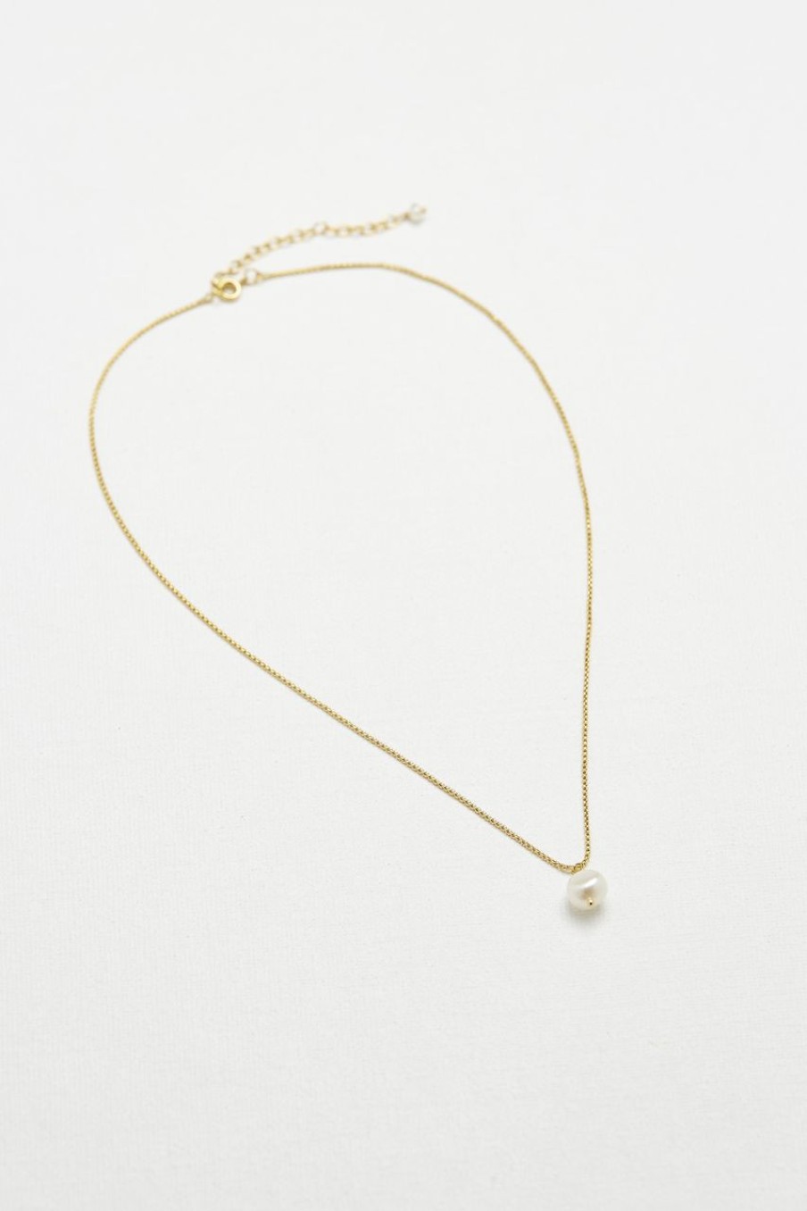 Women Afterall Necklaces | Quinn Necklace Gold