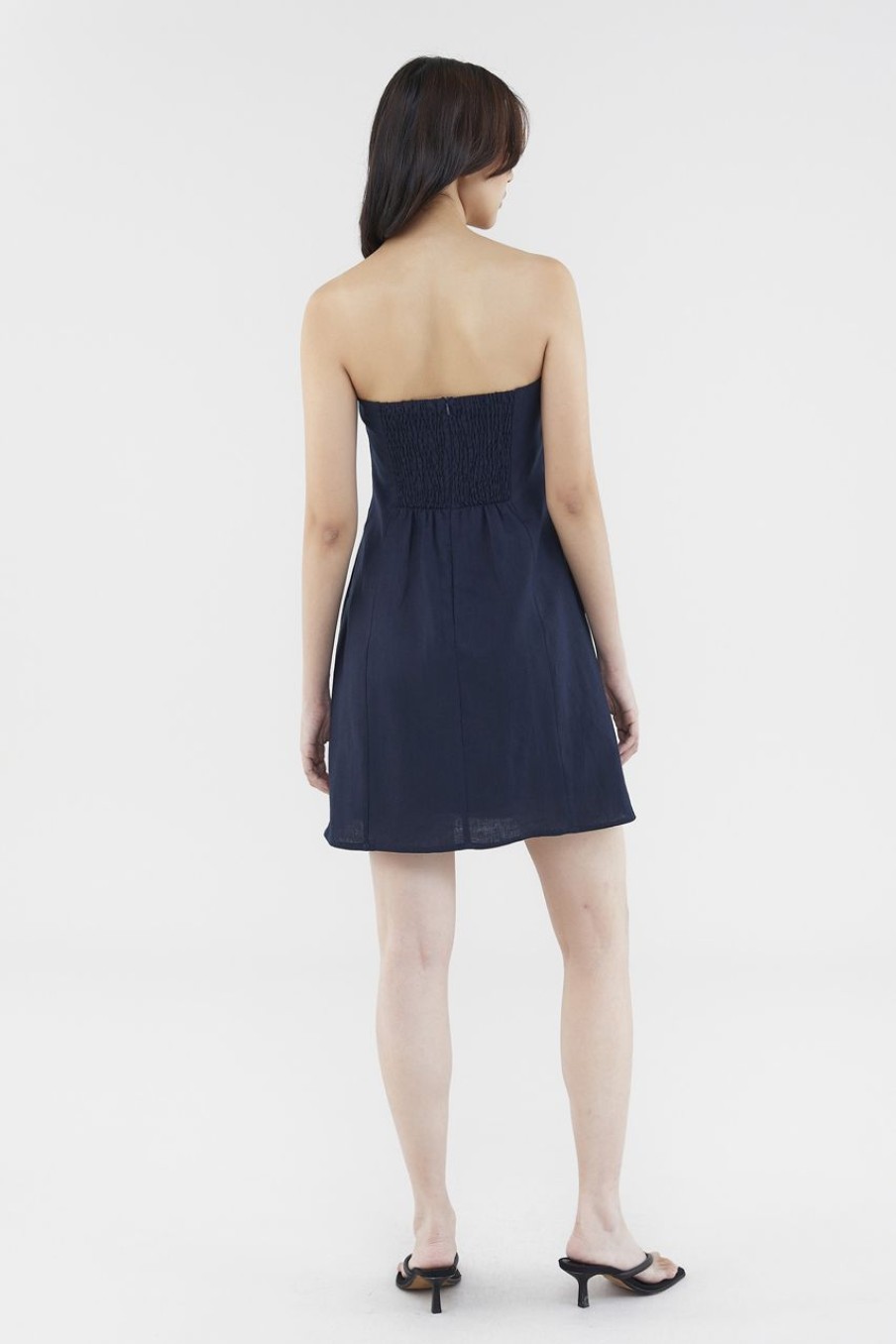 Women The Editor's Market Dresses | Margot Linen Tube Dress Navy Blue