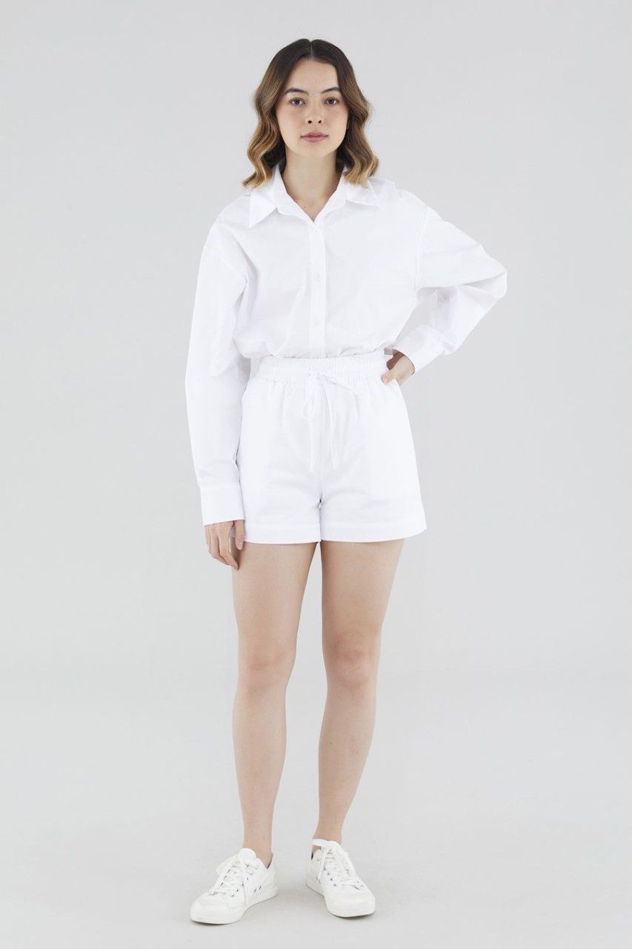 Women The Editor's Market Shorts | Ashlynn Relaxed Shorts White