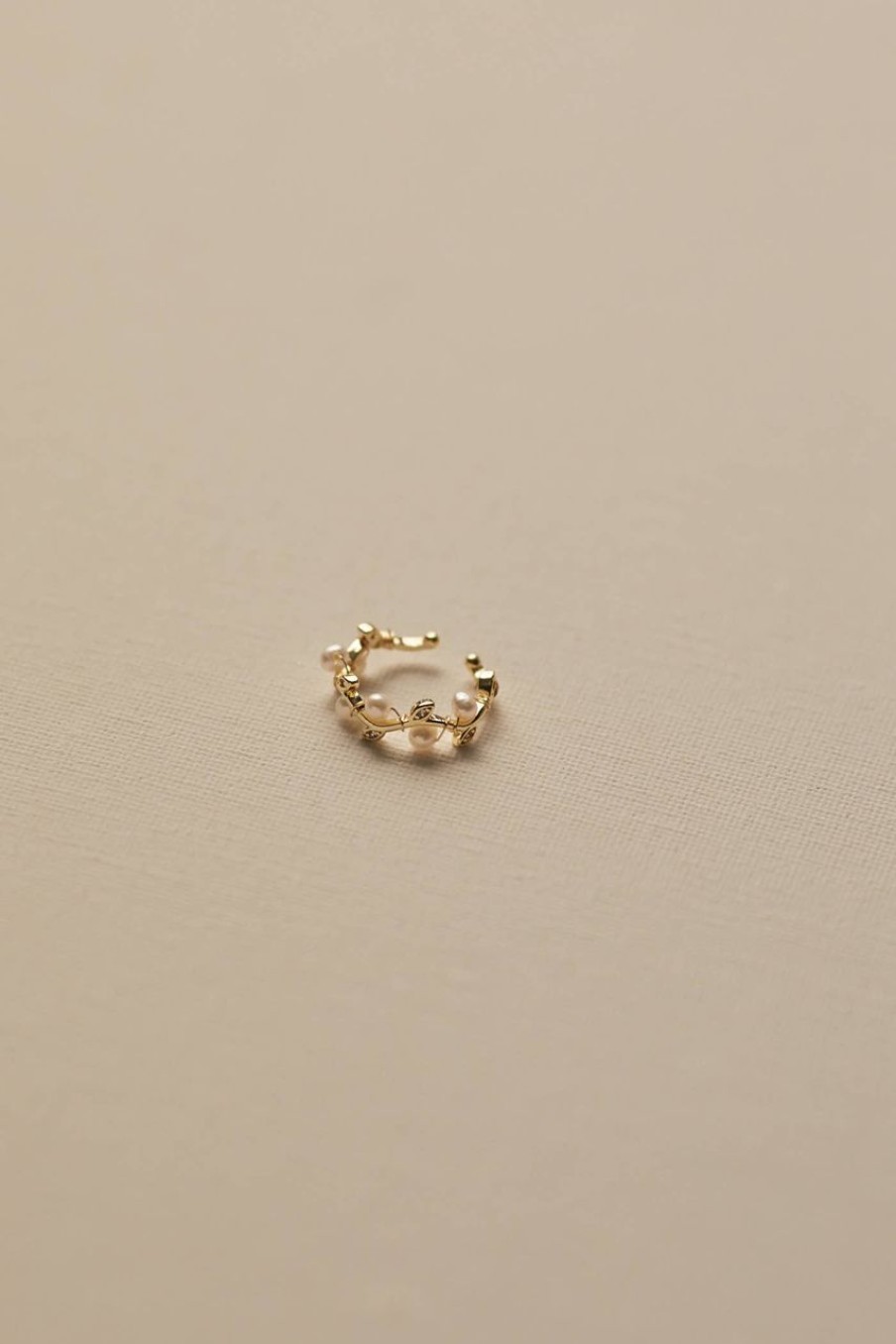 Women Afterall Rings | Cheye Pearl Ring Gold