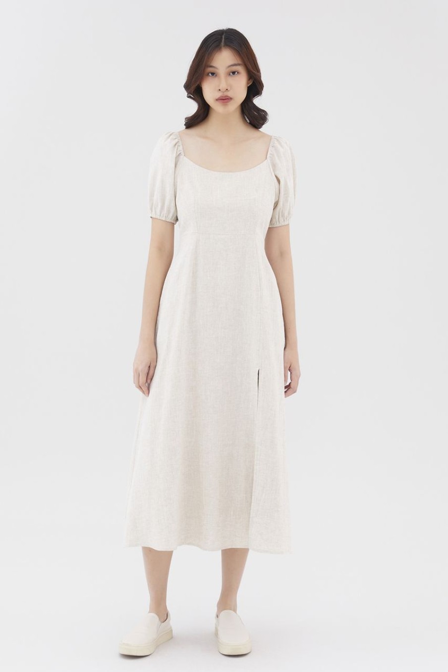 Women The Editor's Market Dresses | Logan Linen Puff-Sleeve Dress Sand