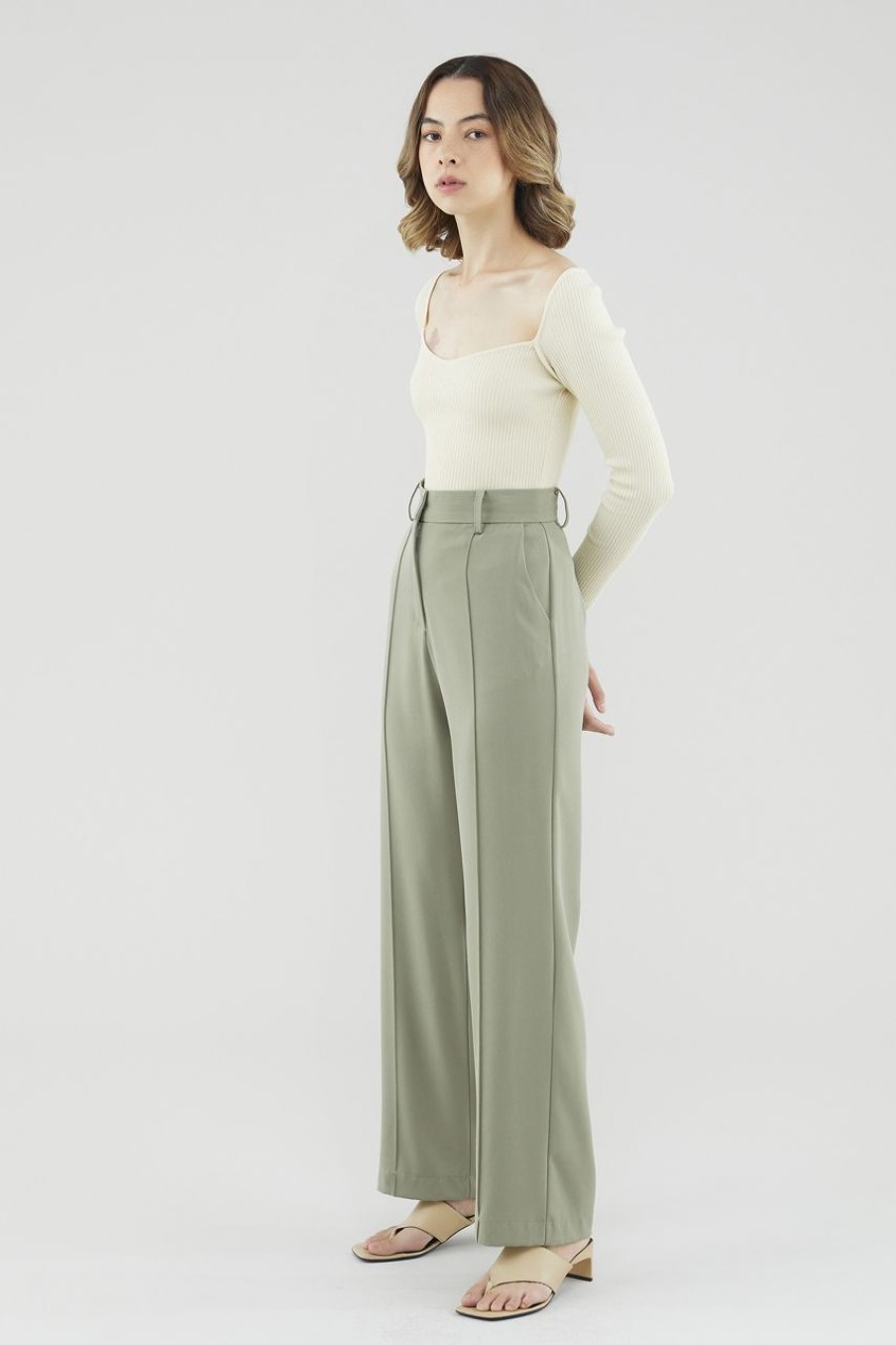 Women The Editor's Market Pants | Edelyn High-Waist Pants Avocado