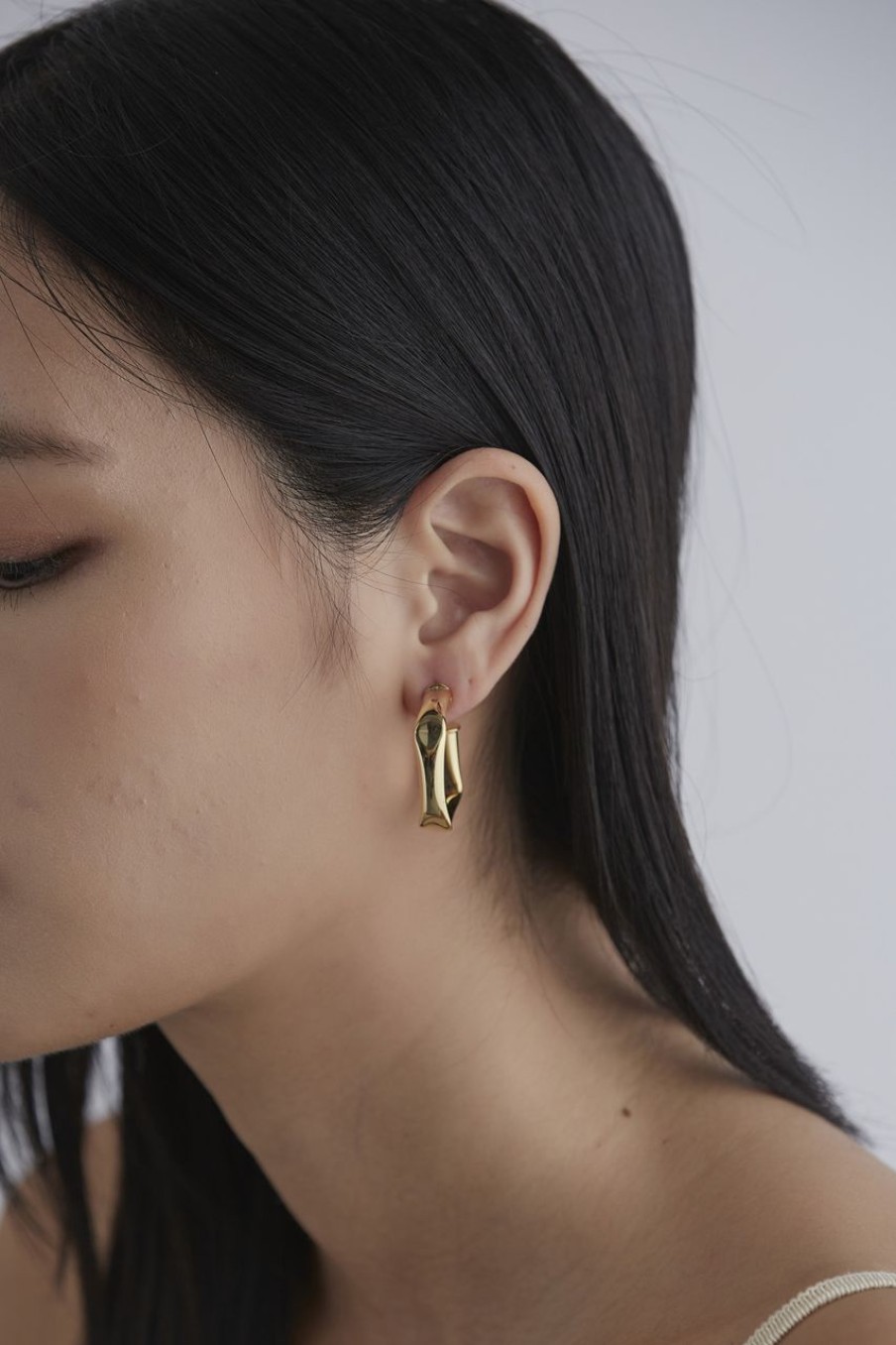 Women Afterall Earrings | Sofiah Earrings Gold