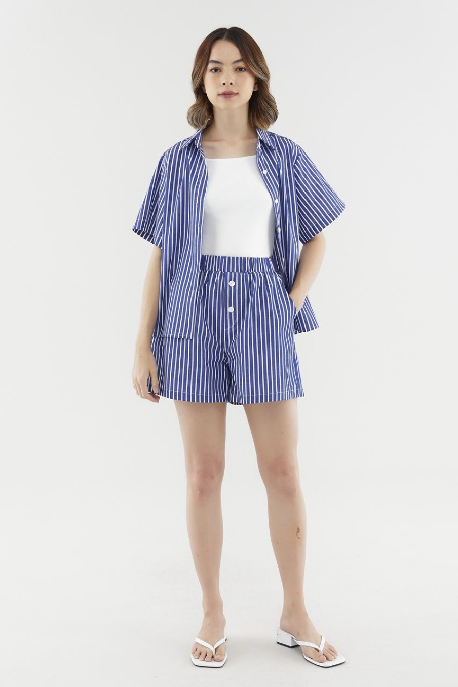 Women The Editor's Market Shorts | Leura Striped Buttoned Shorts Navy Blue/White Stripes