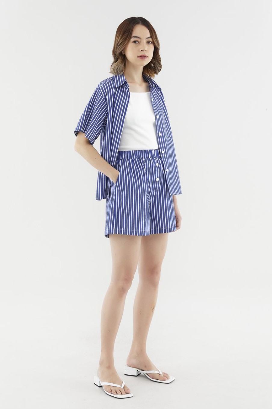 Women The Editor's Market Shorts | Leura Striped Buttoned Shorts Navy Blue/White Stripes