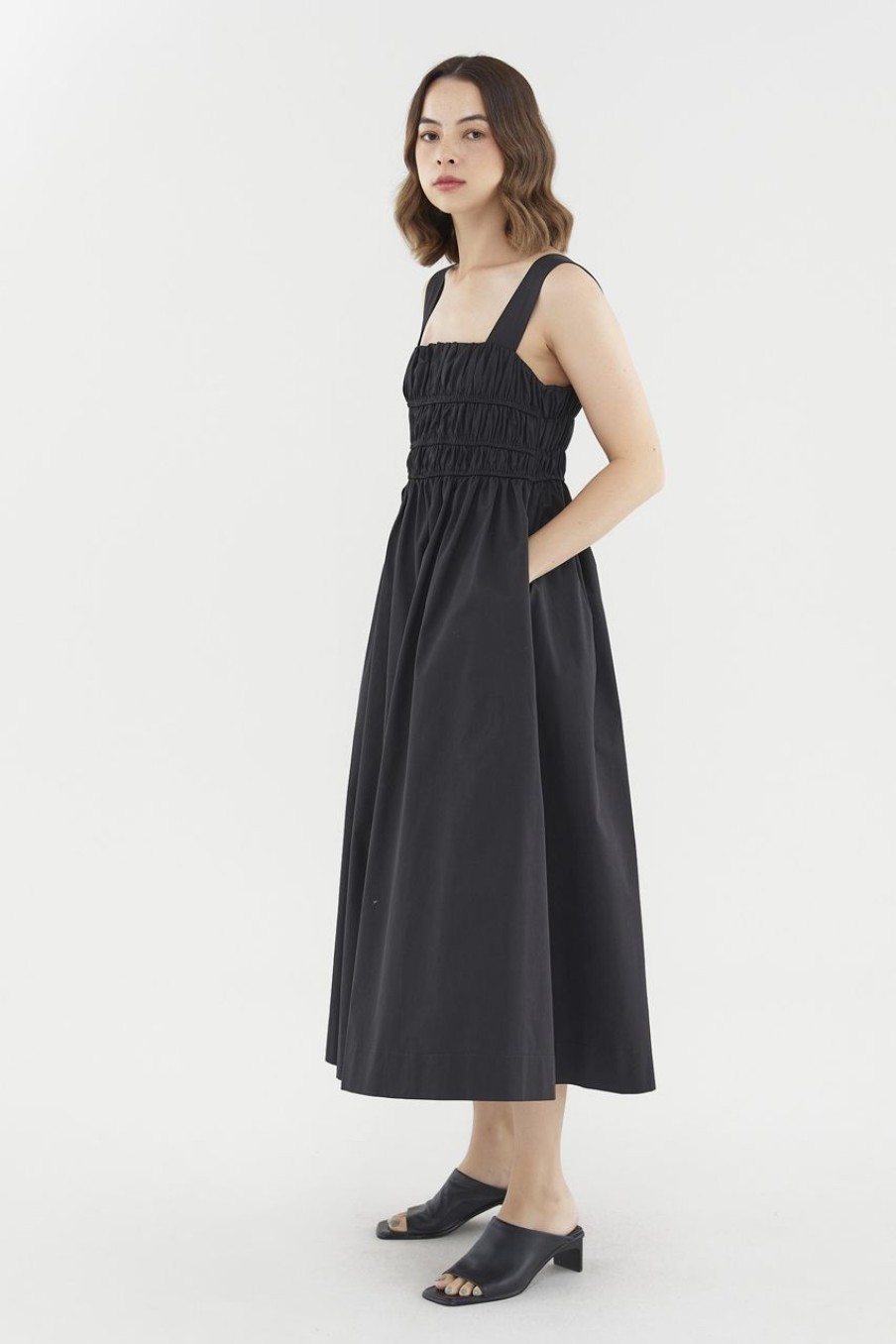 Women The Editor's Market Dresses | Stefani Ruched Dress Black