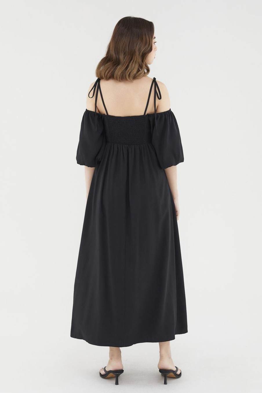 Women The Editor's Market Dresses | Phoeby Cold Shoulder Dress Black