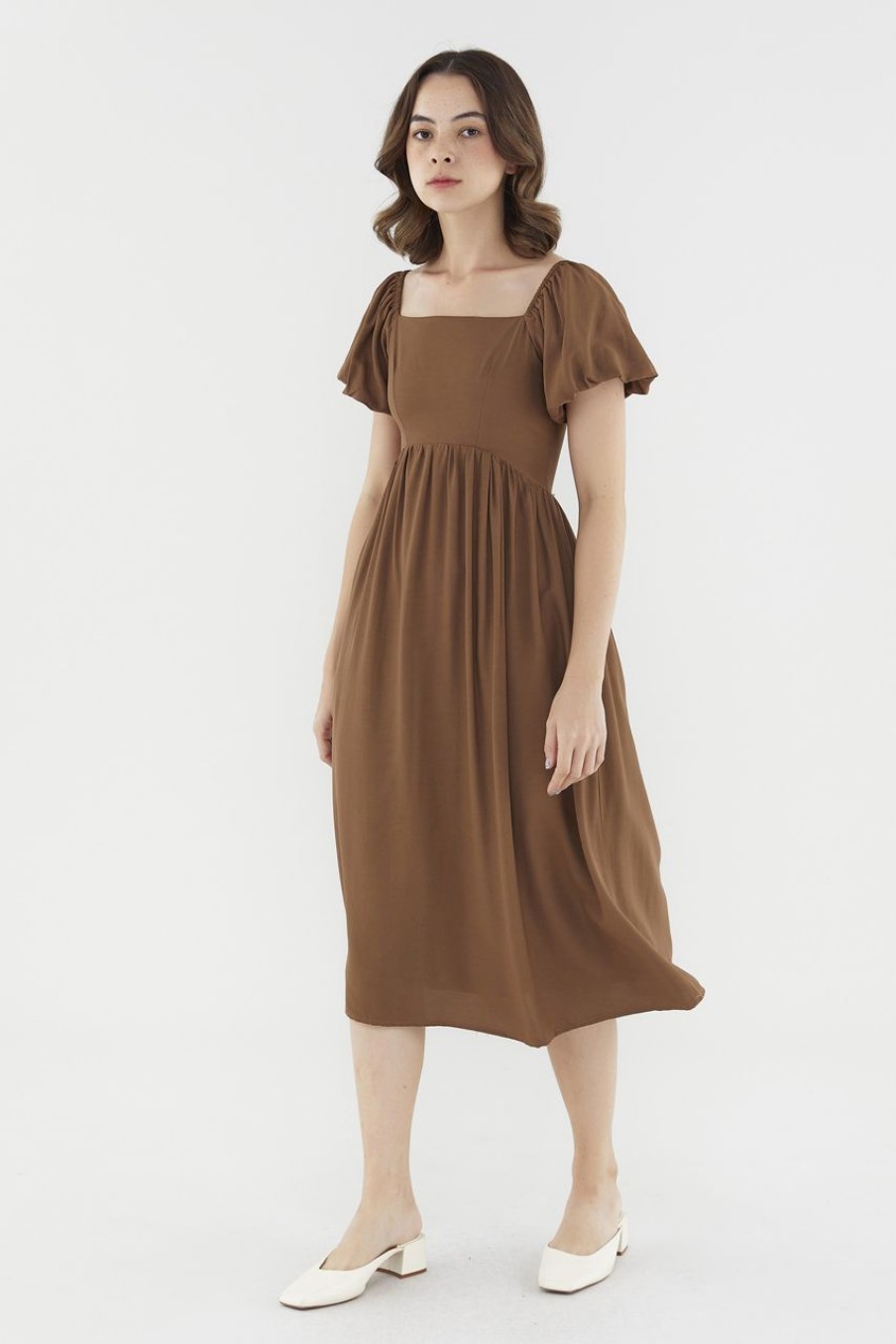 Women The Editor's Market Dresses | Bethenny Puff-Sleeve Dress Pecan