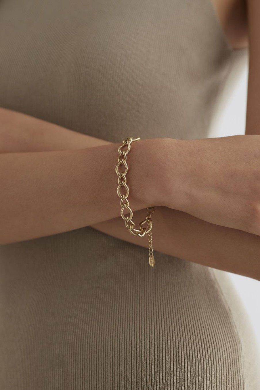 Women Afterall Bracelets | Aspen Bracelet Gold