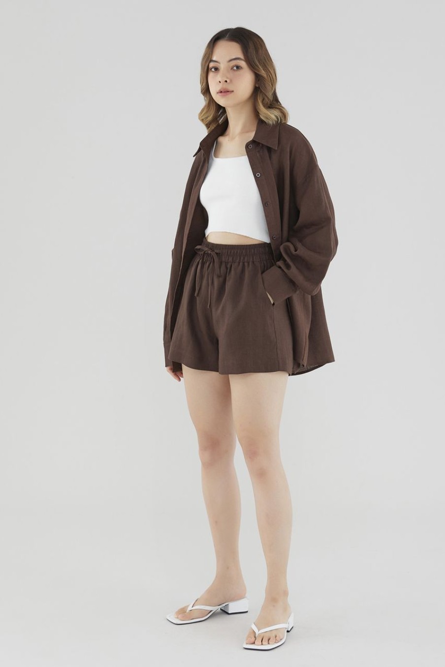 Women The Editor's Market Shorts | Bonita Linen Relaxed Shorts Coffee