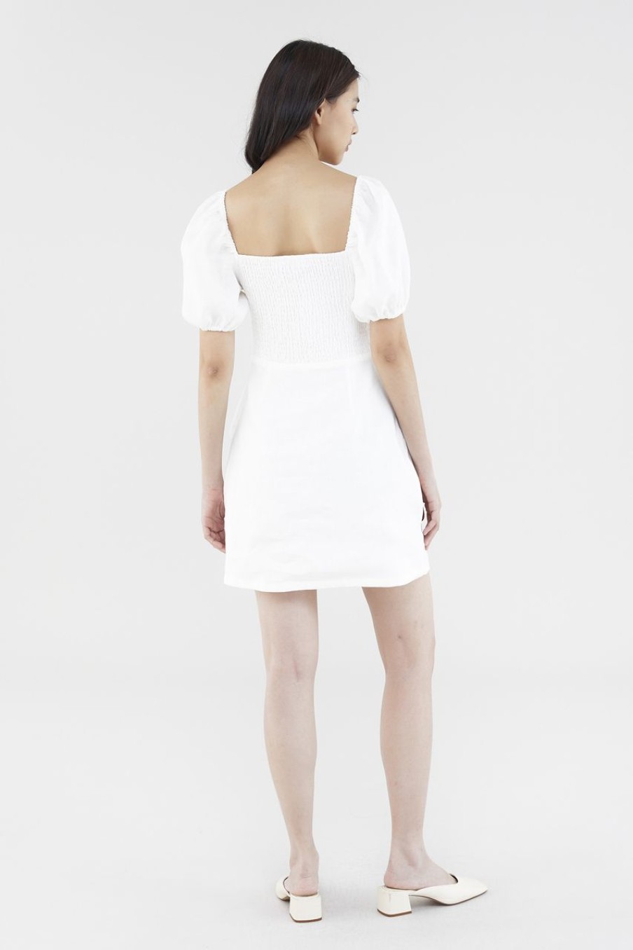 Women The Editor's Market Dresses | Blake Linen Pleat-Front Dress White