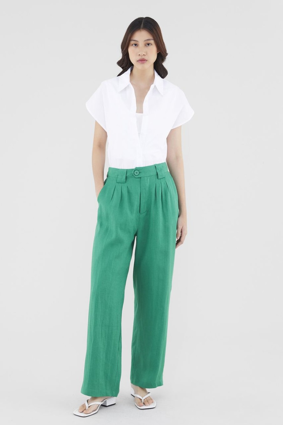 Women The Editor's Market Pants | Valeria Linen Pleated Pants Lush Green