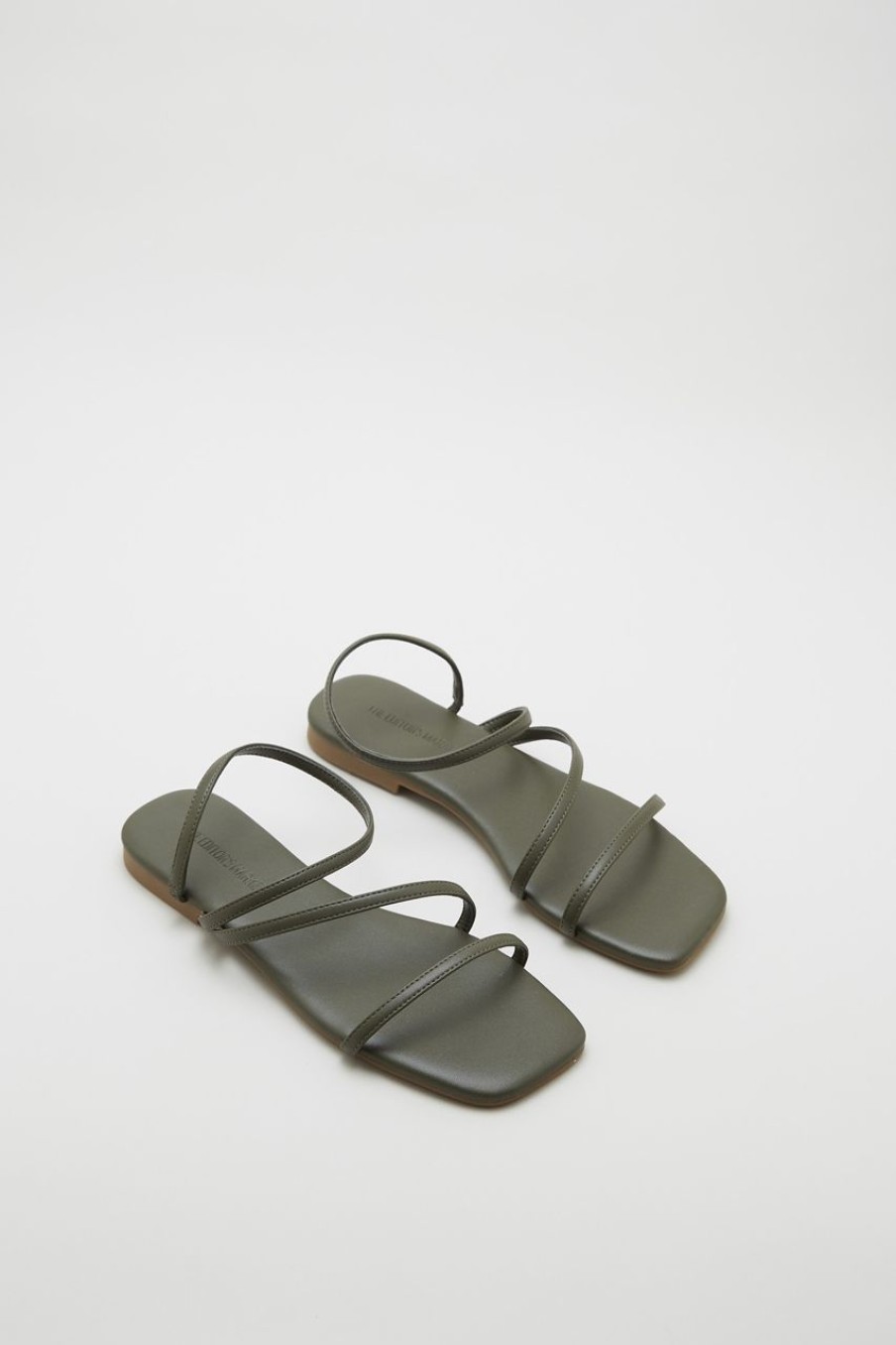 Women The Editor's Market Flats | Danae Strappy Sandals Olive