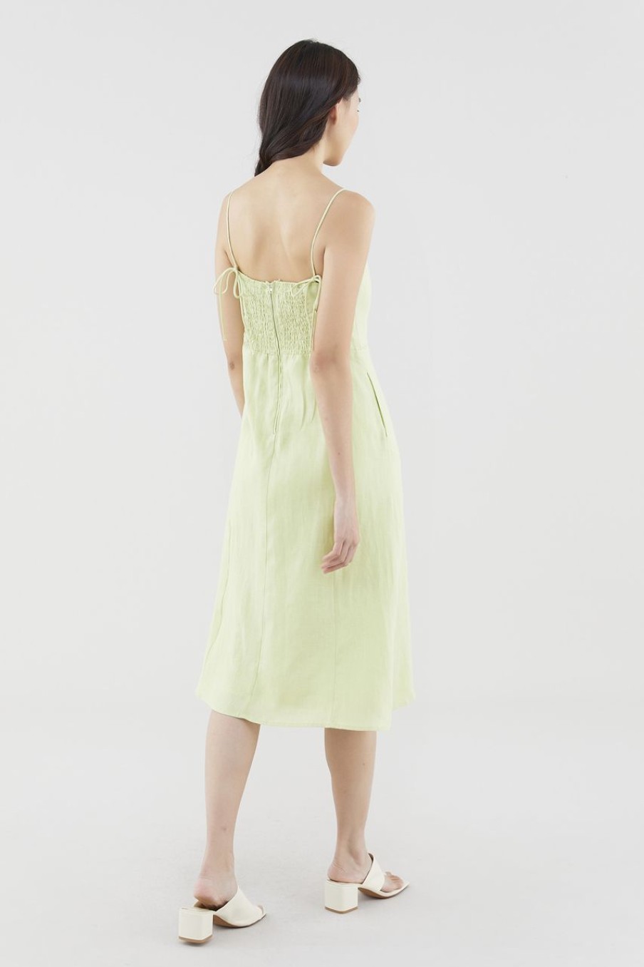 Women The Editor's Market Dresses | Penelope Linen Back-Tie Dress Pistachio