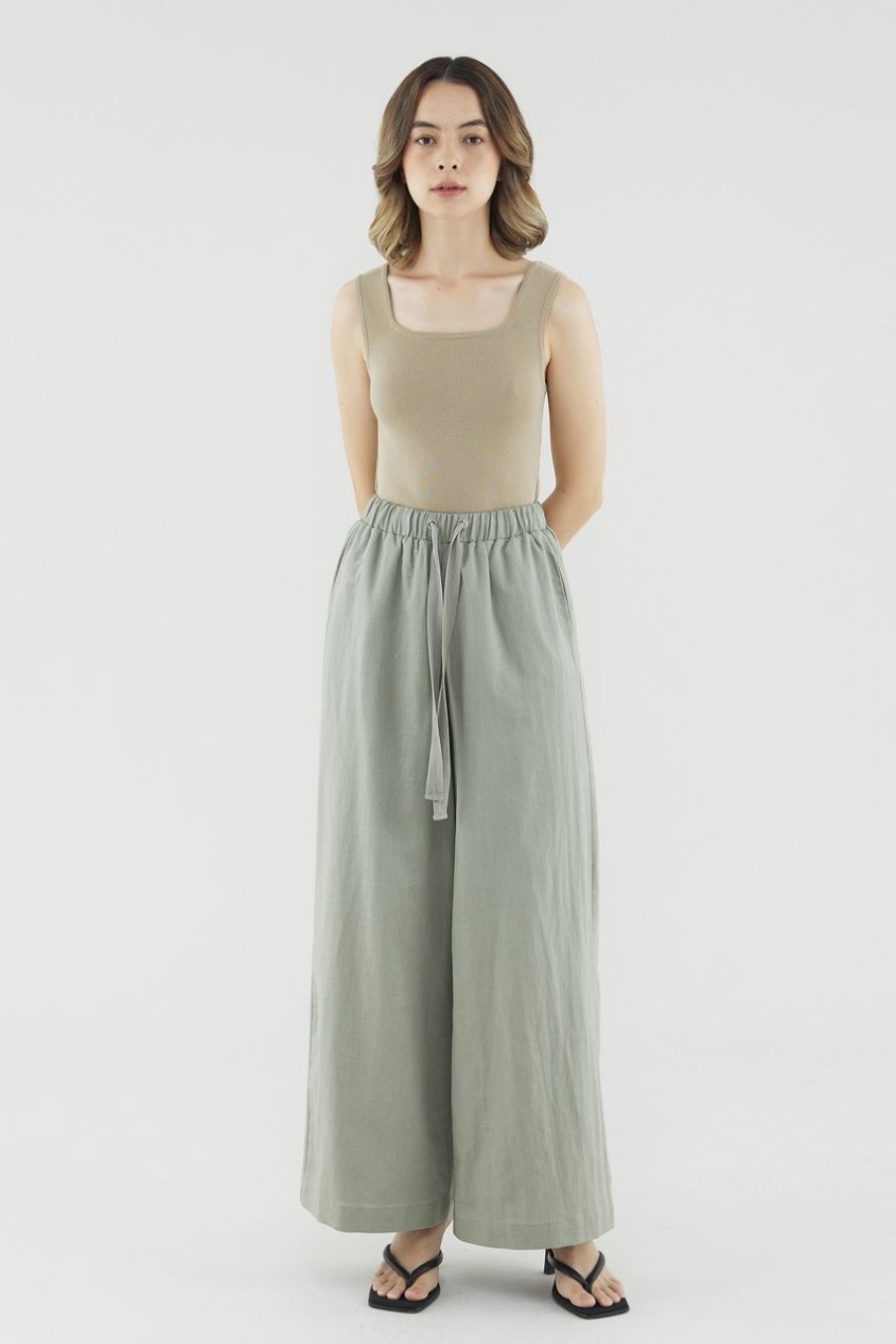 Women The Editor's Market Pants | Sirena Drawstring Pants Artichoke