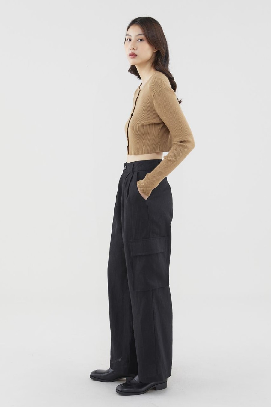 Women The Editor's Market Pants | Marcelyn Linen Utility Pants Black