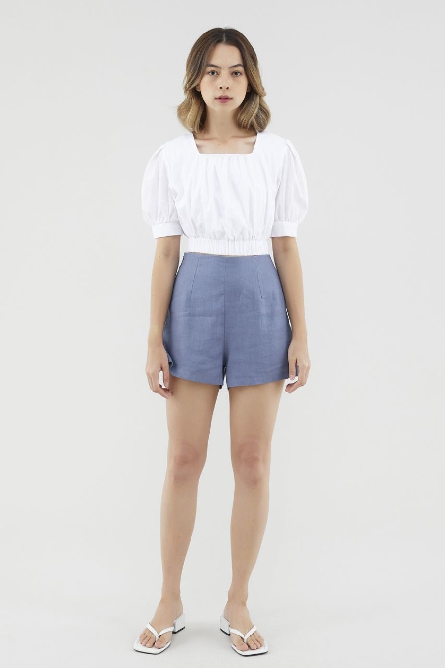 Women The Editor's Market Shorts | Corena Linen Relaxed Shorts Ash Blue