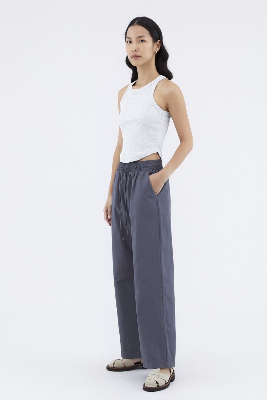 Women The Editor's Market Pants | Kastrelle Drawstring Pants Shadow