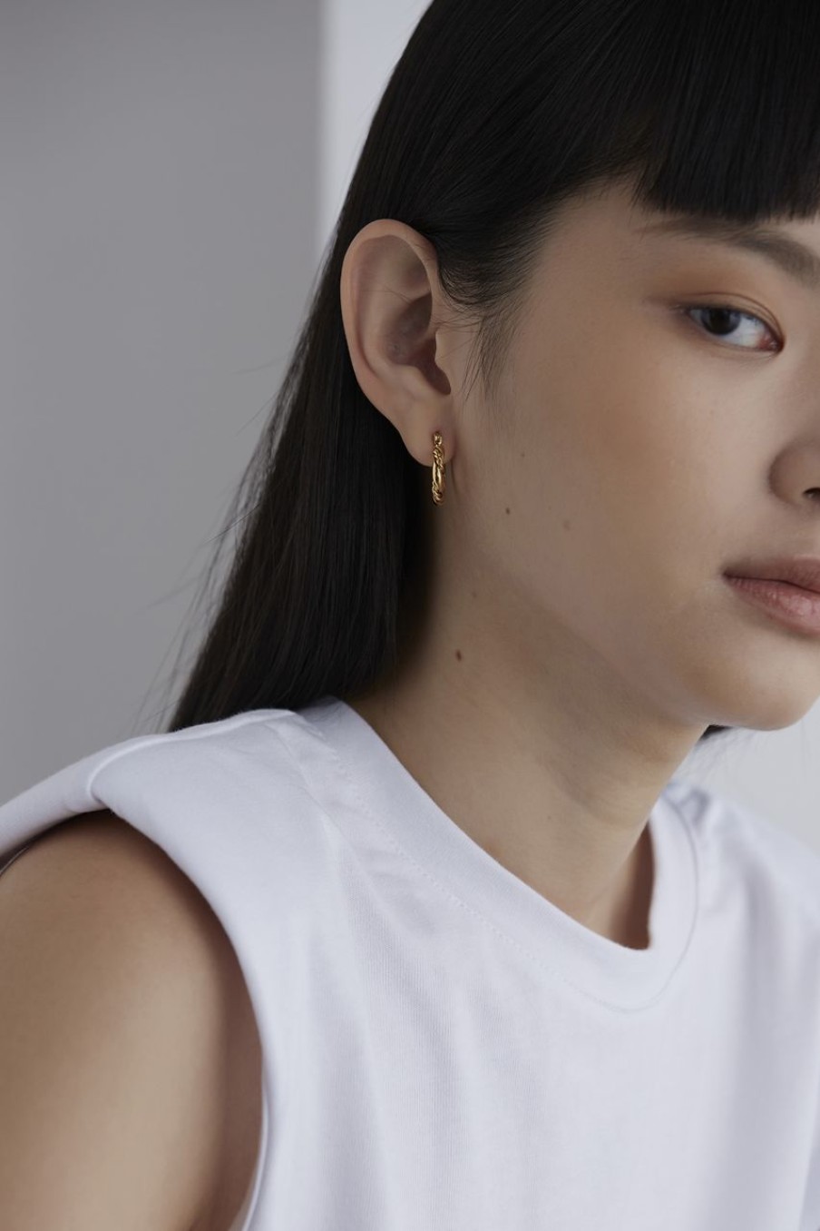 Women The Editor's Market Earrings | Dani Hoop Earrings Gold