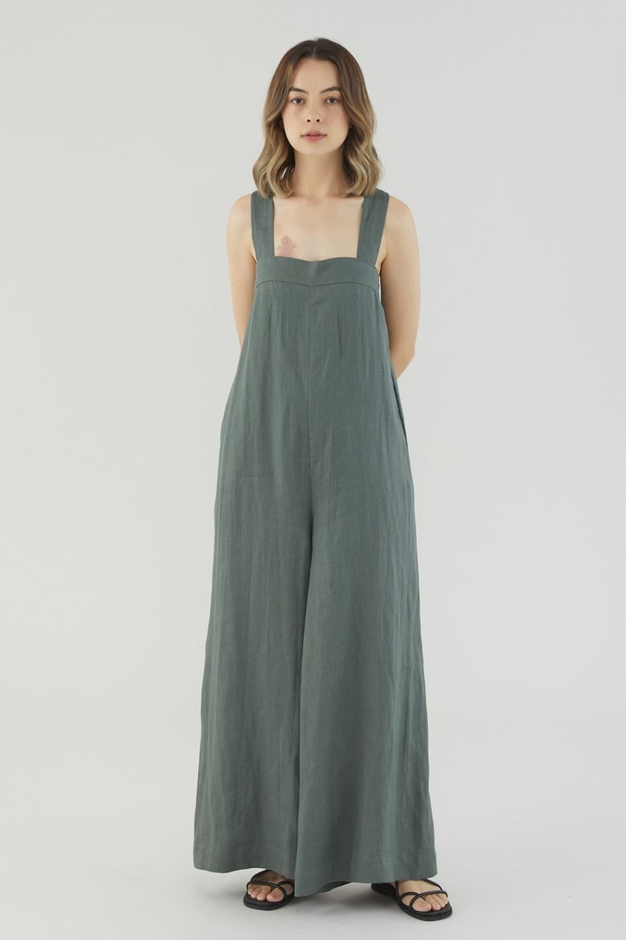 Women The Editor's Market Jumpsuits | Dorene Linen Tie-Back Jumpsuit Rosemary