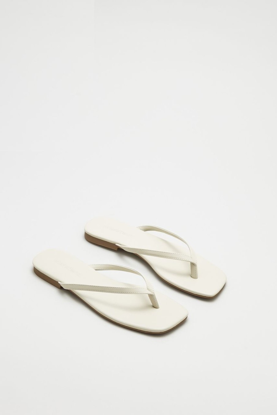 Women The Editor's Market Flats | Althea Thong Slides Almond