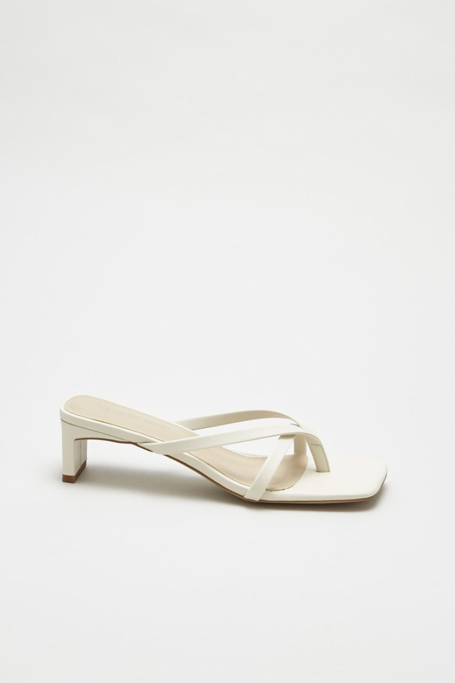 Women The Editor's Market Heels | Hera Heels Almond