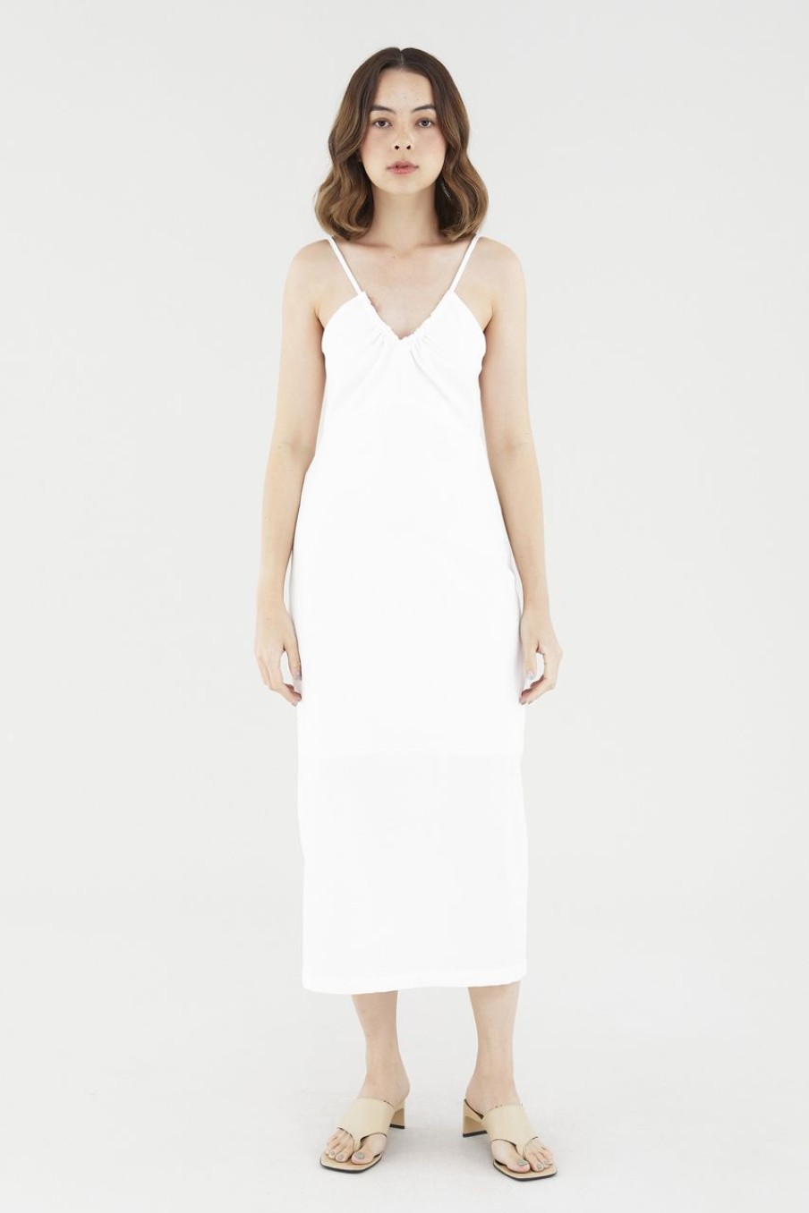 Women The Editor's Market Dresses | Zariyah V-Neck Dress White