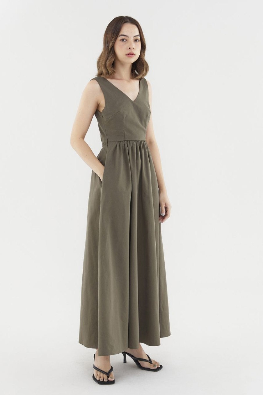 Women The Editor's Market Dresses | Taria Open-Back Dress Moss Green