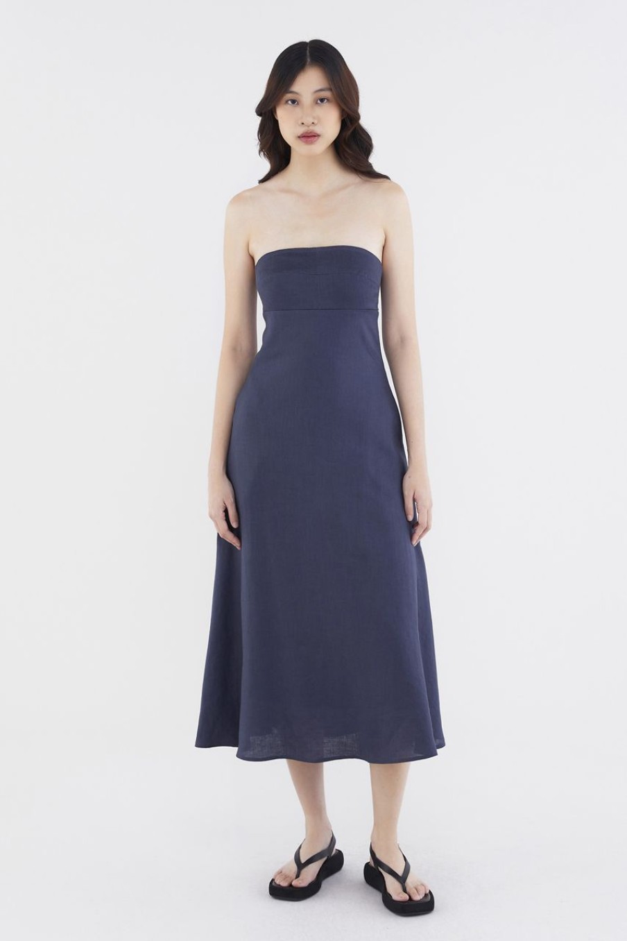 Women The Editor's Market Dresses | Alexis Linen Empire Tube Dress Navy