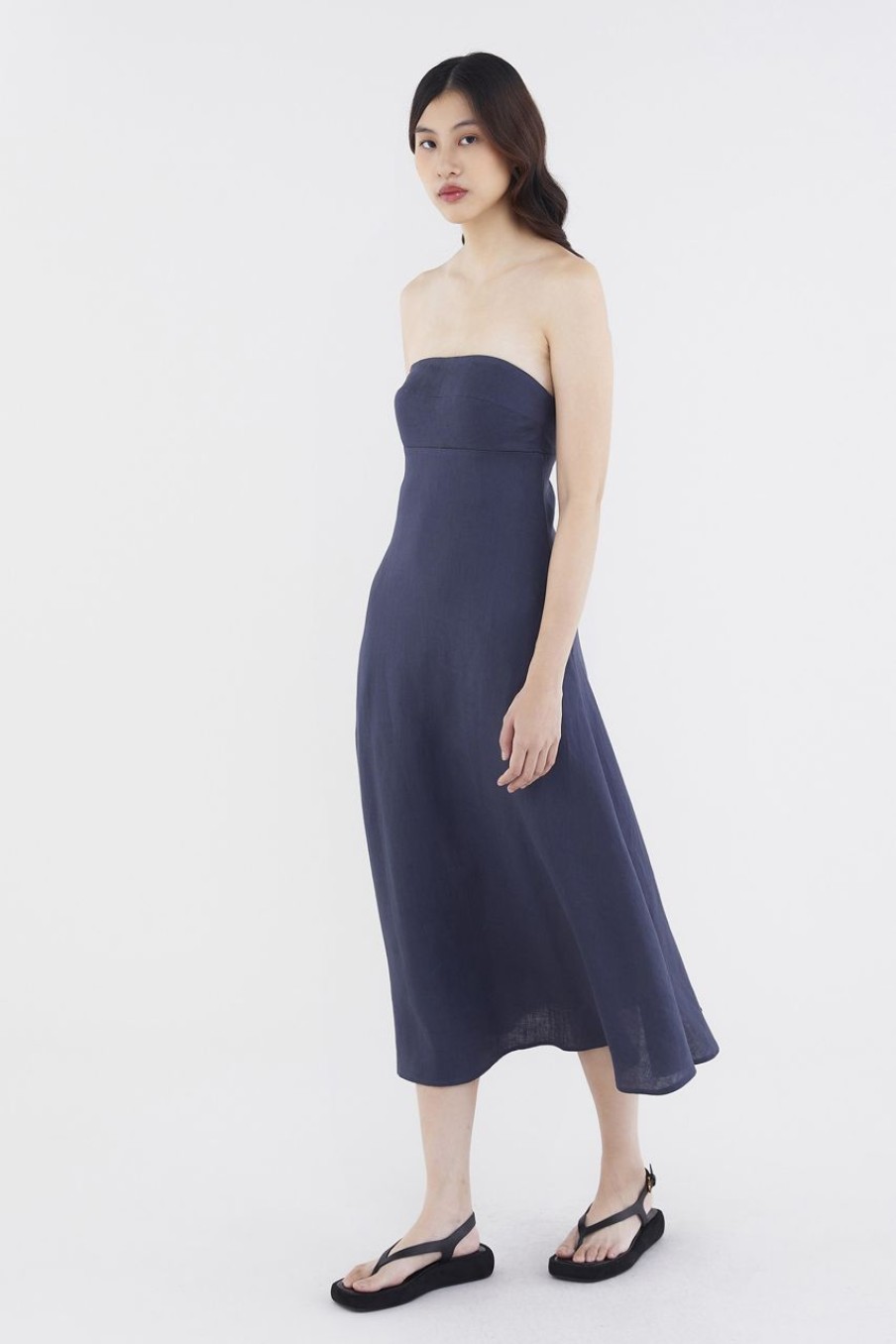 Women The Editor's Market Dresses | Alexis Linen Empire Tube Dress Navy